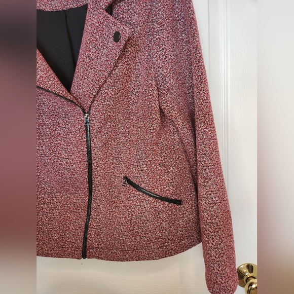 WESTPORT SIZE 2X asymmetrical zip front, fully lined. Like new condition moto - Picture 4 of 9